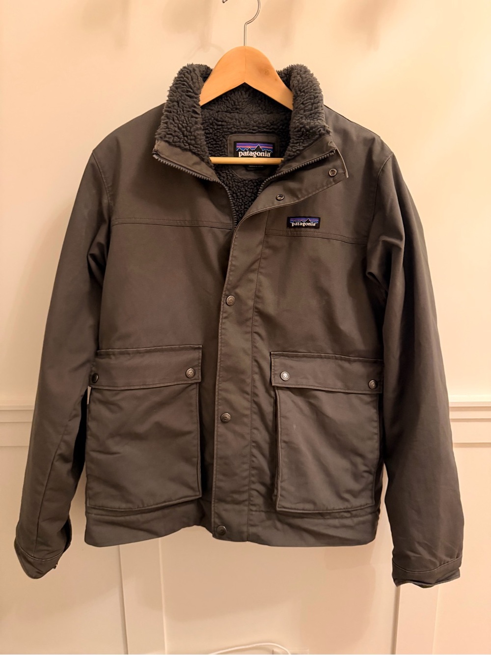 Patagonia Men's Grey Insulated Jacket